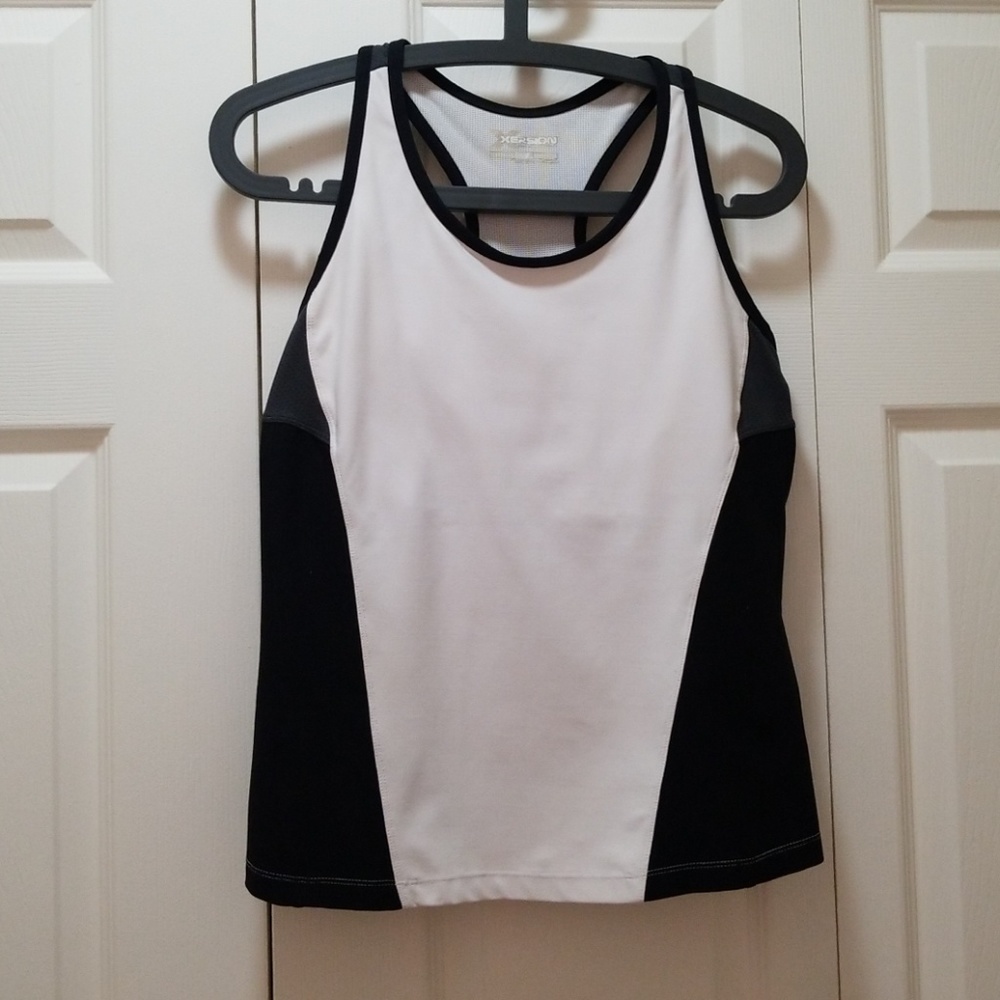 Xersion Black and White Workout Top